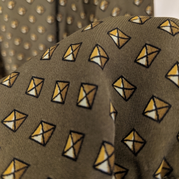 Brand new Michael Kors formal dress - Picture 4 of 4